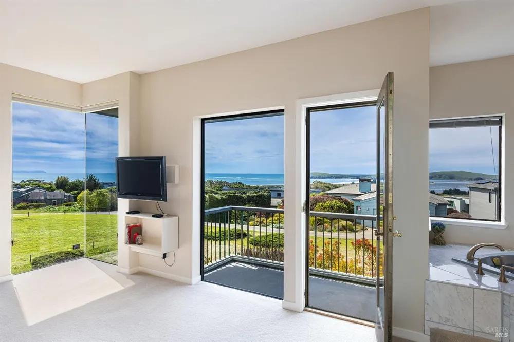 315 Mainsail Drive Bodega Bay, CA 94923
