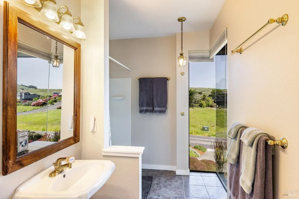 315 Mainsail Drive Bodega Bay, CA 94923