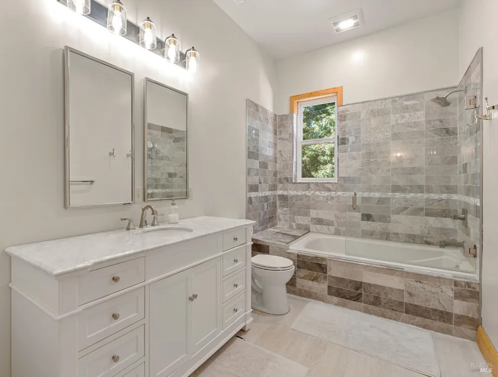 36780 Glennen Drive Gualala, CA 95445