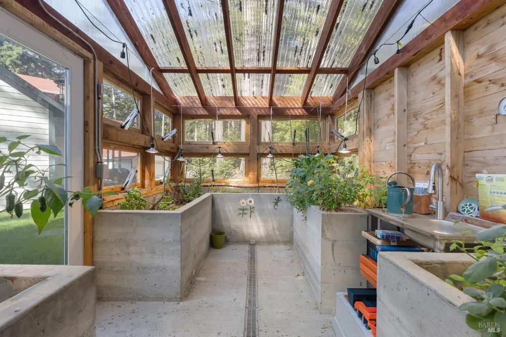 36780 Glennen Drive Gualala, CA 95445