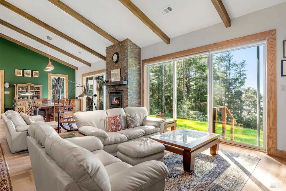 36780 Glennen Drive Gualala, CA 95445