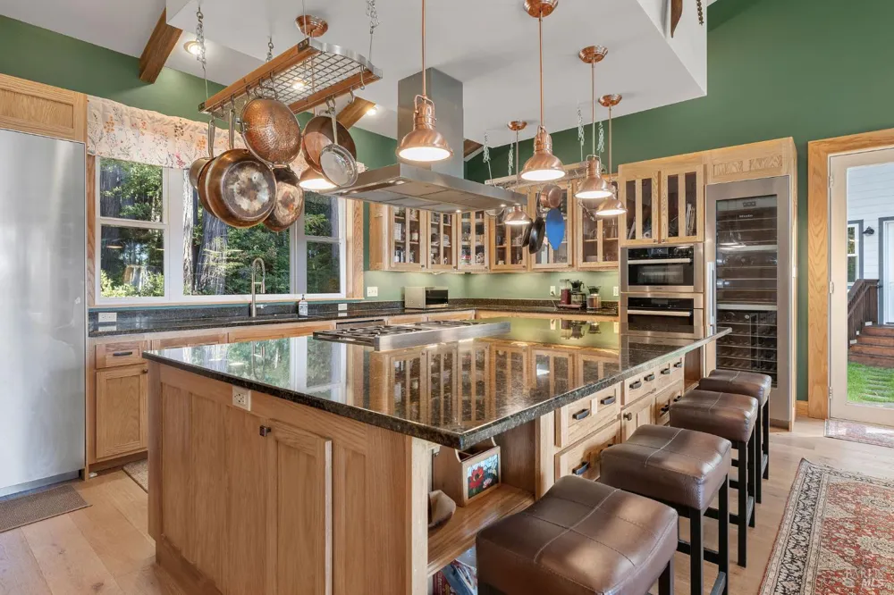 36780 Glennen Drive Gualala, CA 95445