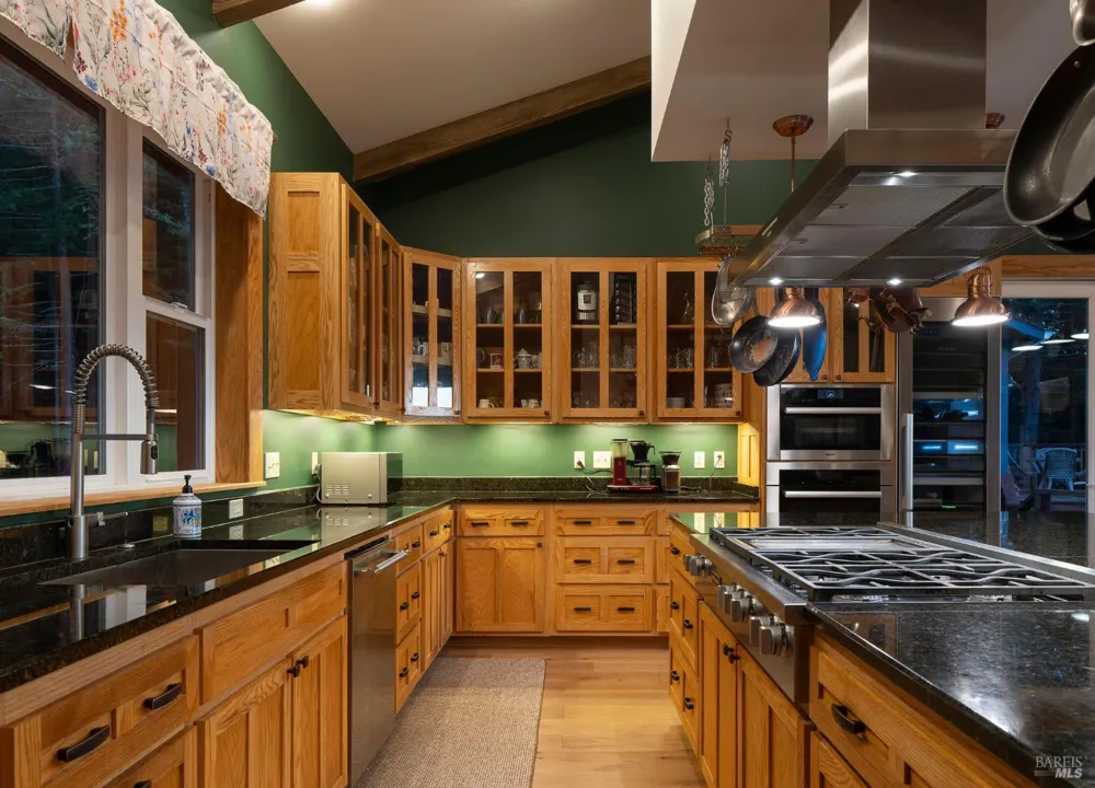 36780 Glennen Drive Gualala, CA 95445