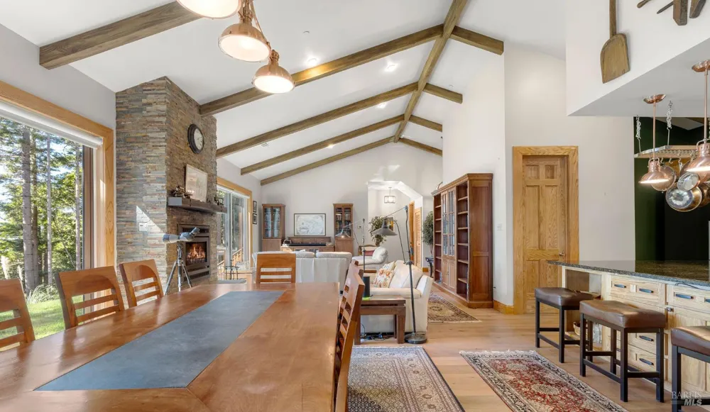 36780 Glennen Drive Gualala, CA 95445