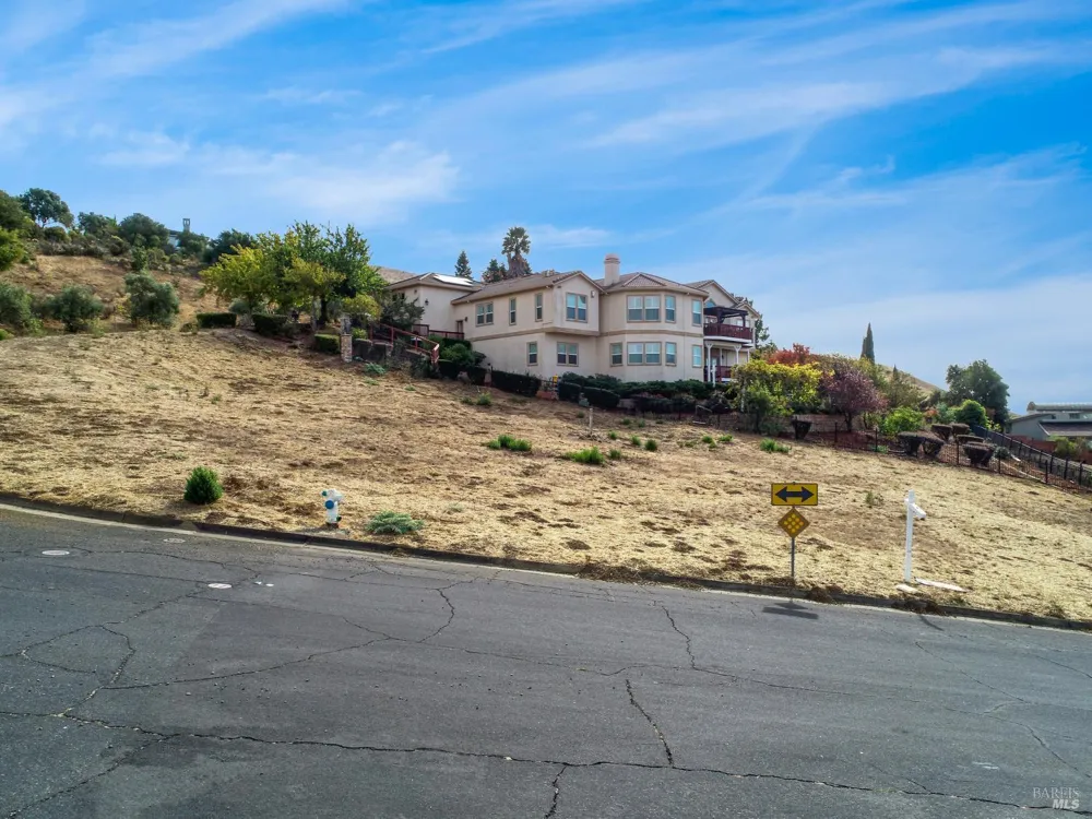 2302 Broadleigh Place Vallejo, CA 94591