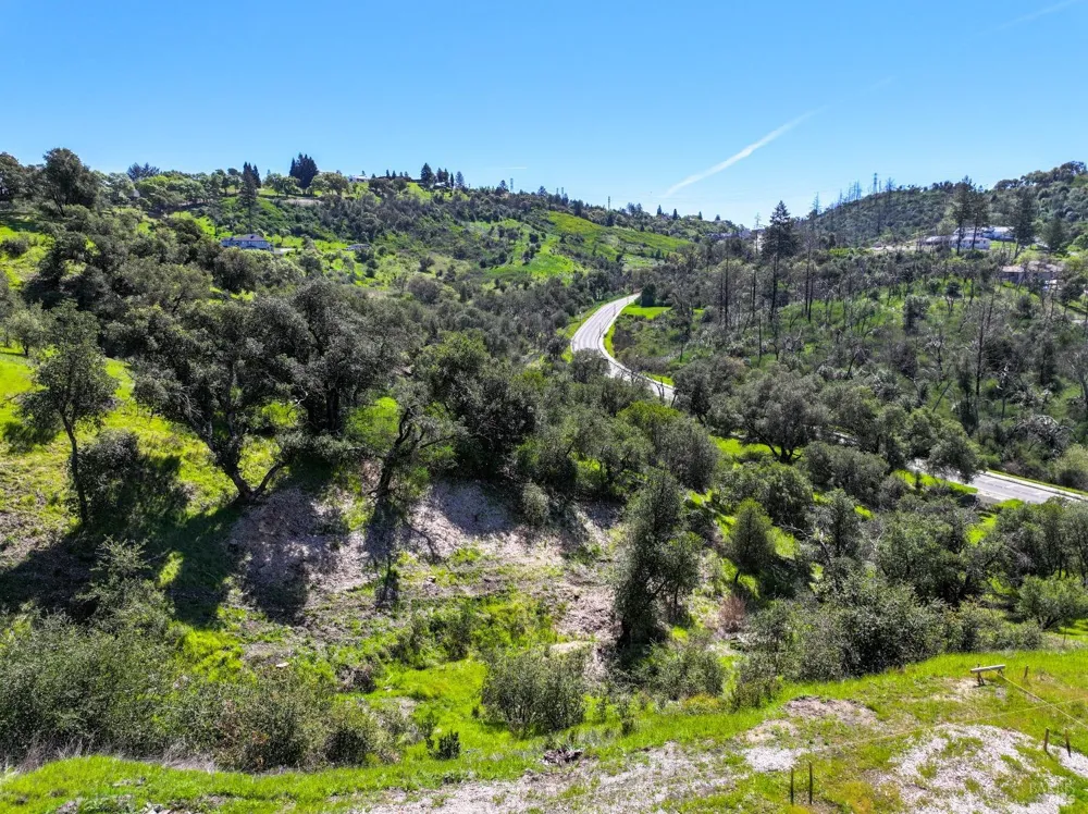 1033 Sundown Trail Santa Rosa, CA 95404