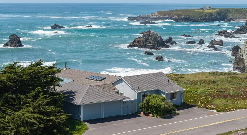 6175 Highway 1 Bodega Bay, CA 94923