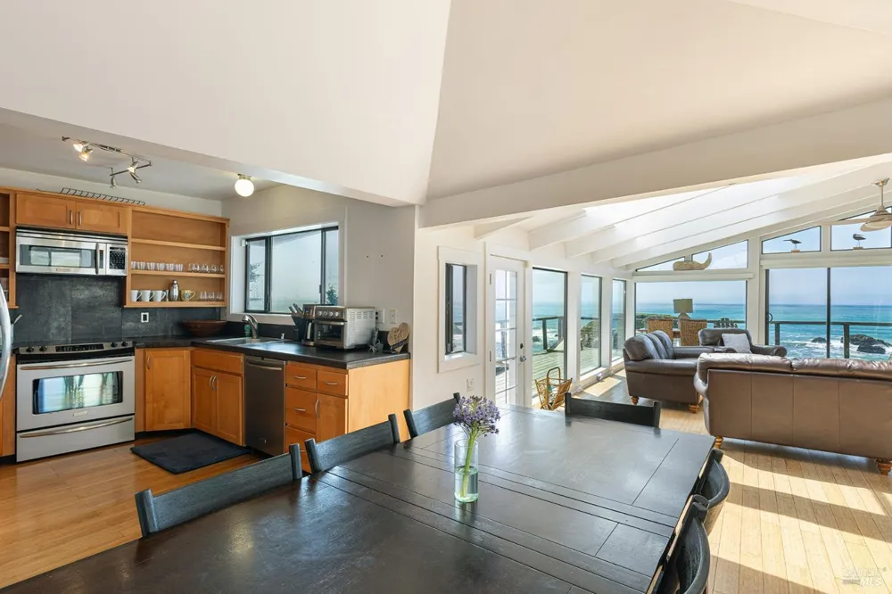 6175 Highway 1 Bodega Bay, CA 94923
