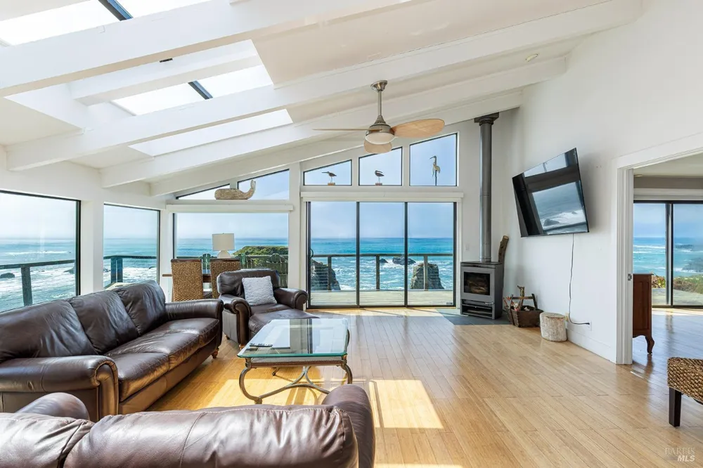 6175 Highway 1 Bodega Bay, CA 94923