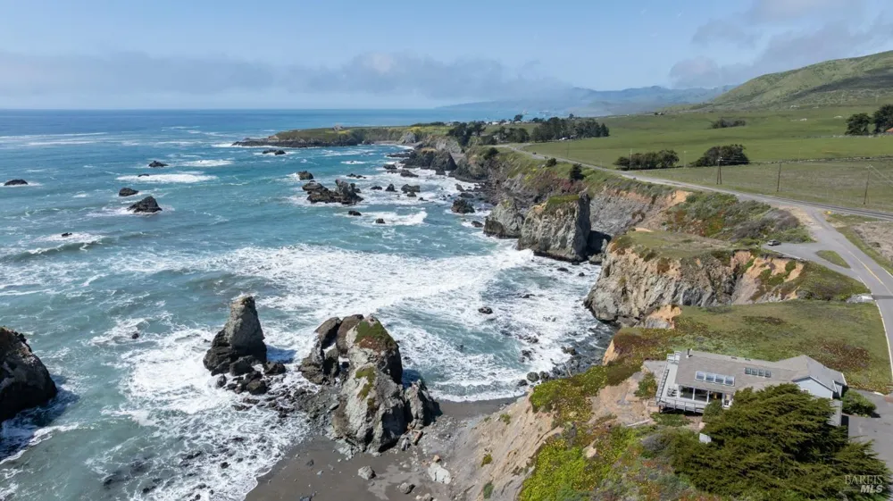 6175 Highway 1 Bodega Bay, CA 94923