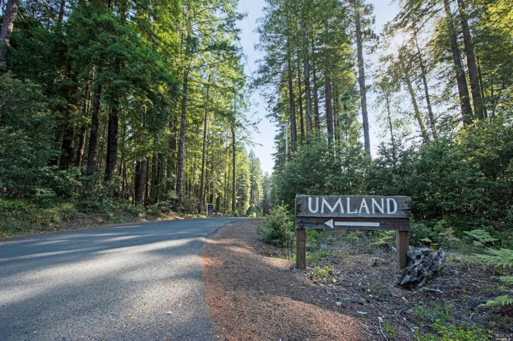 22103 Umland Circle Jenner, CA 95450