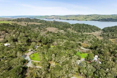 1208 Pierce Point Road