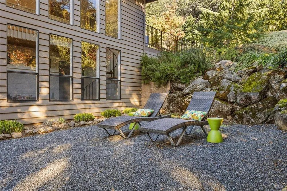 7061 Bennett Valley Road Santa Rosa, CA 95404