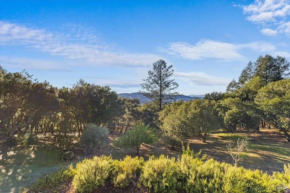7061 Bennett Valley Road Santa Rosa, CA 95404