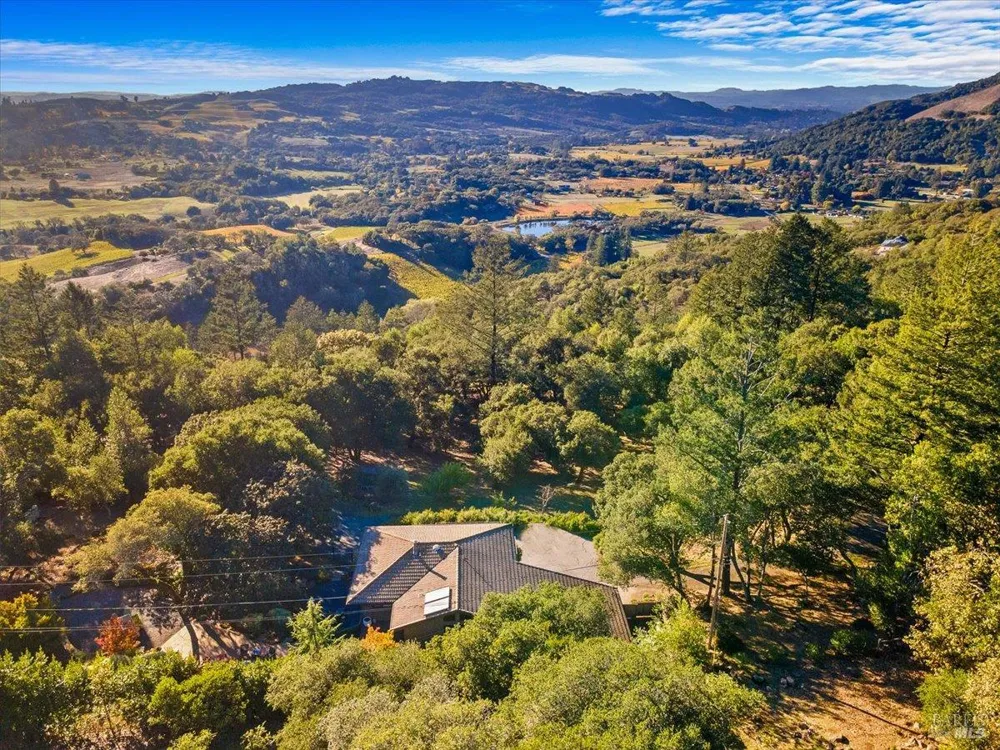 7061 Bennett Valley Road Santa Rosa, CA 95404