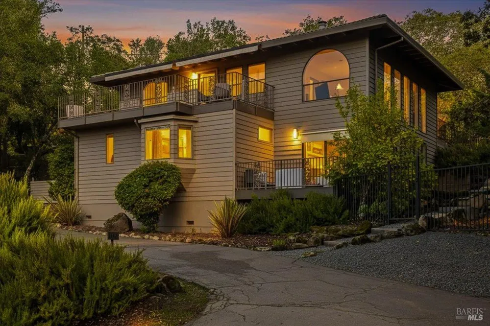 7061 Bennett Valley Road Santa Rosa, CA 95404