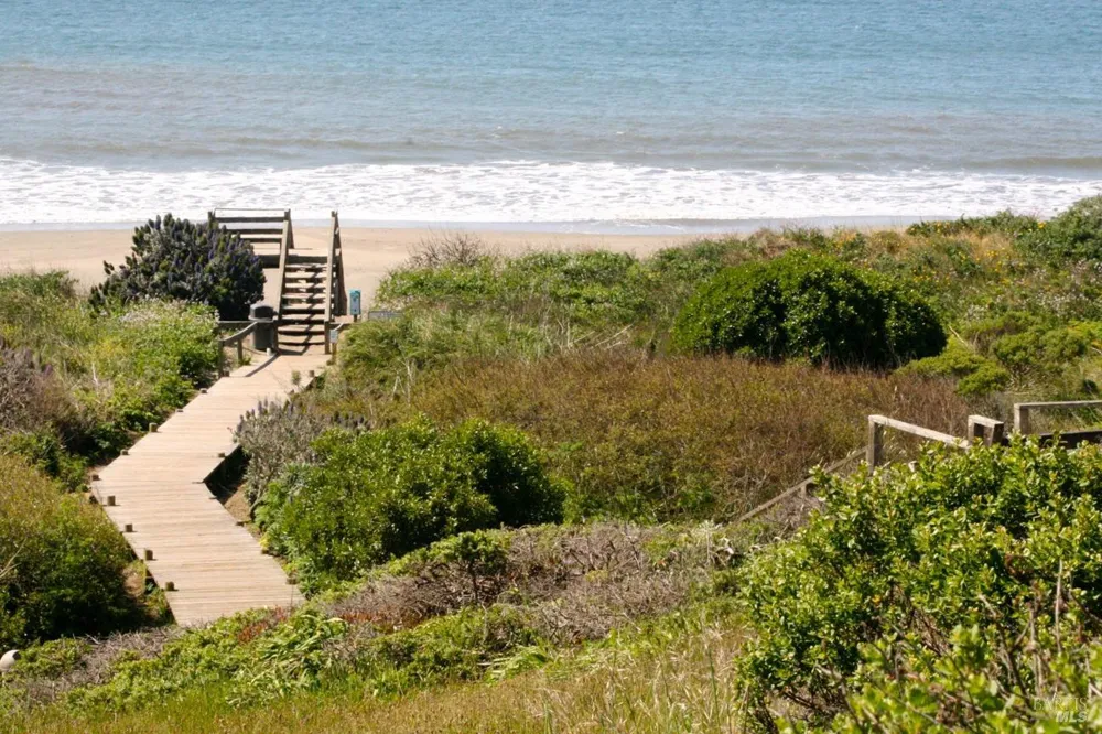 1968 Sea Way Bodega Bay, CA 94923