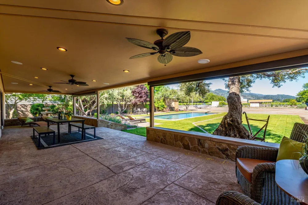 466 Pratt Avenue St. Helena, CA 94574