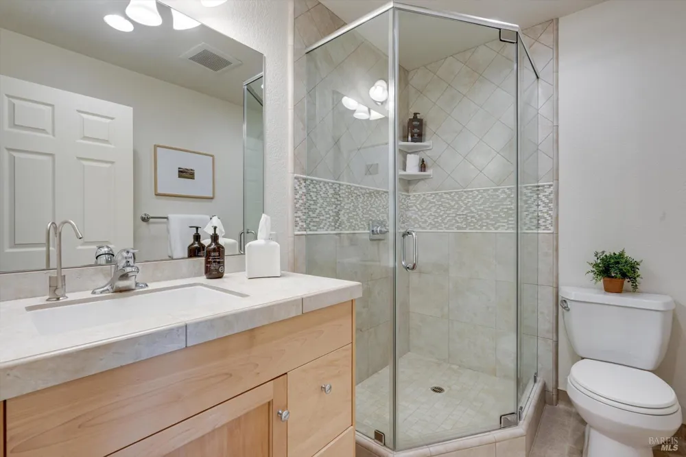 466 Pratt Avenue St. Helena, CA 94574