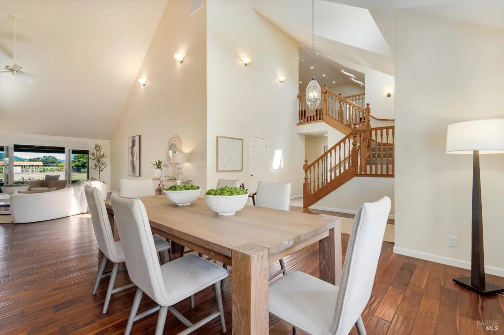 466 Pratt Avenue St. Helena, CA 94574