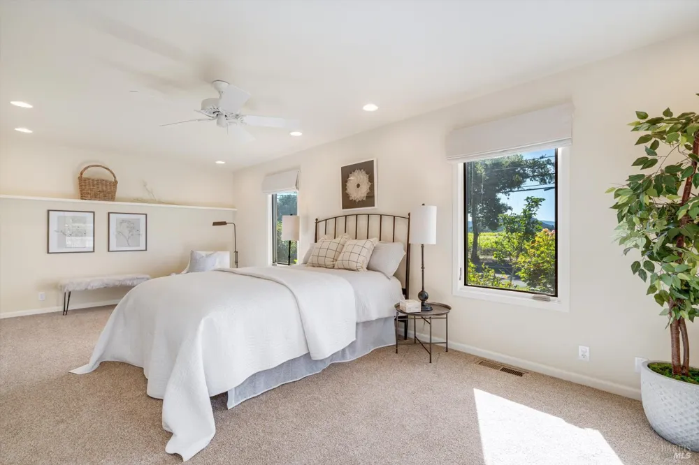 466 Pratt Avenue St. Helena, CA 94574