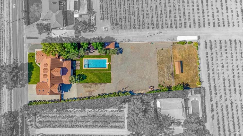 466 Pratt Avenue St. Helena, CA 94574