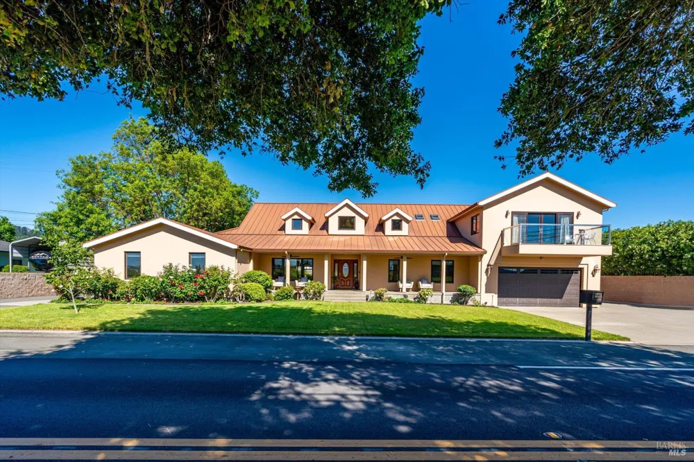 466 Pratt Avenue St. Helena, CA 94574