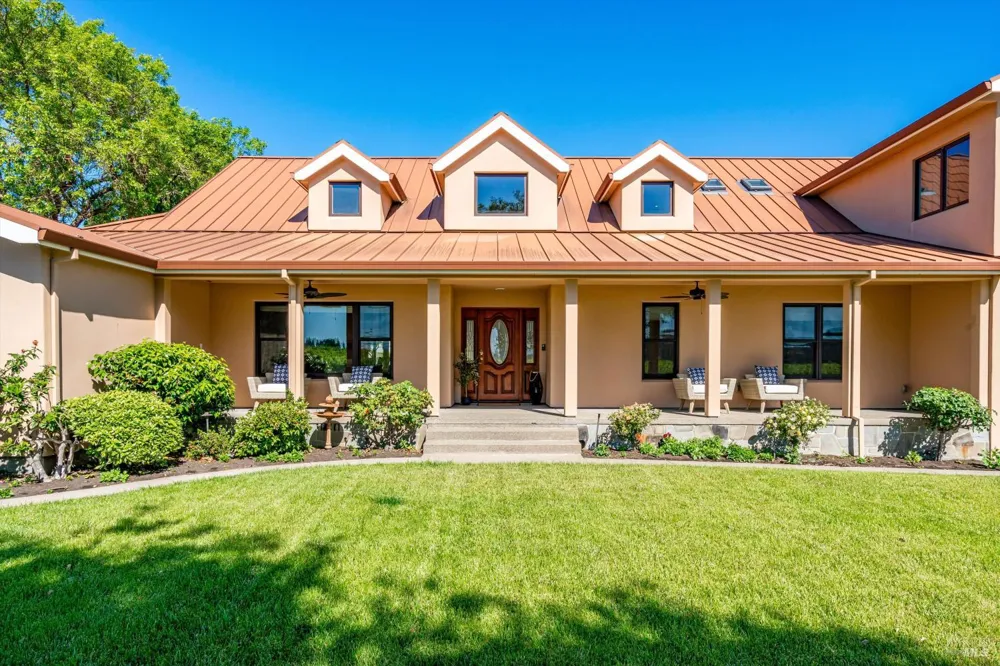 466 Pratt Avenue St. Helena, CA 94574