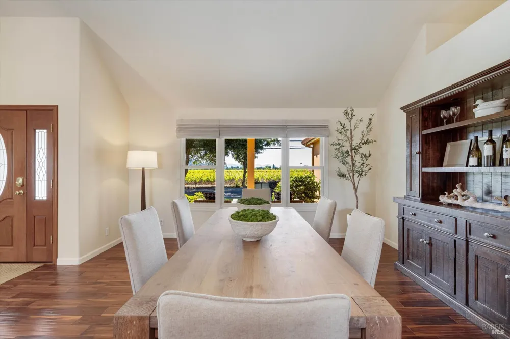 466 Pratt Avenue St. Helena, CA 94574