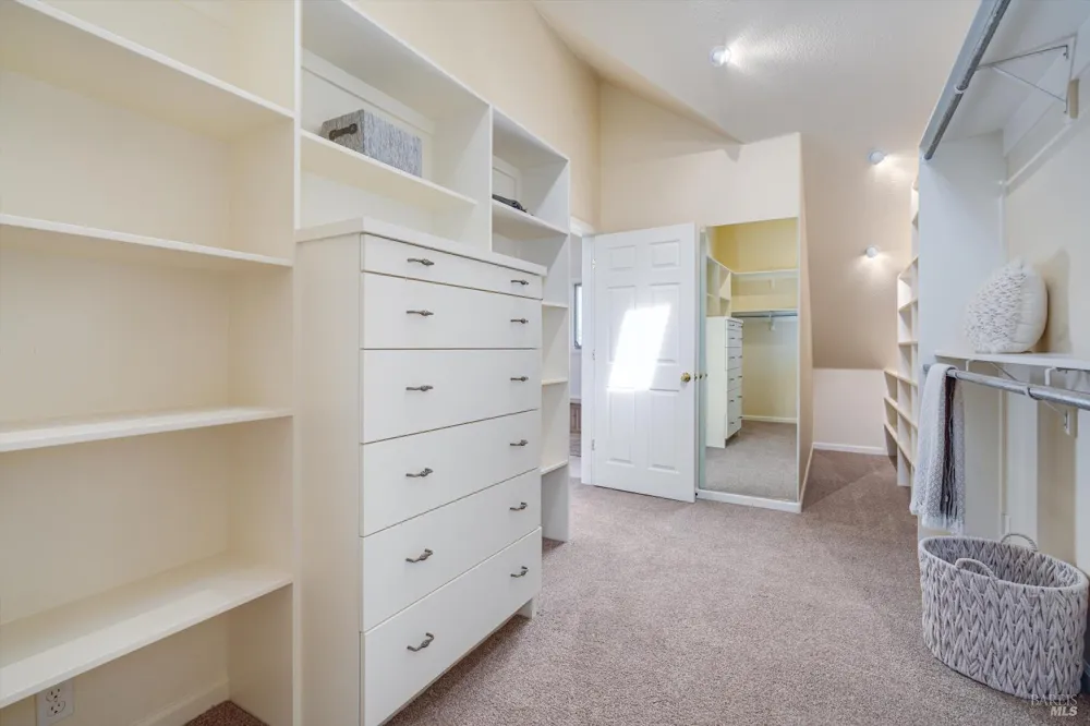 466 Pratt Avenue St. Helena, CA 94574