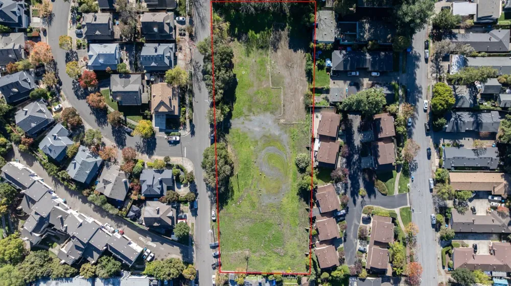 1055 Wright Street Santa Rosa, CA 95404