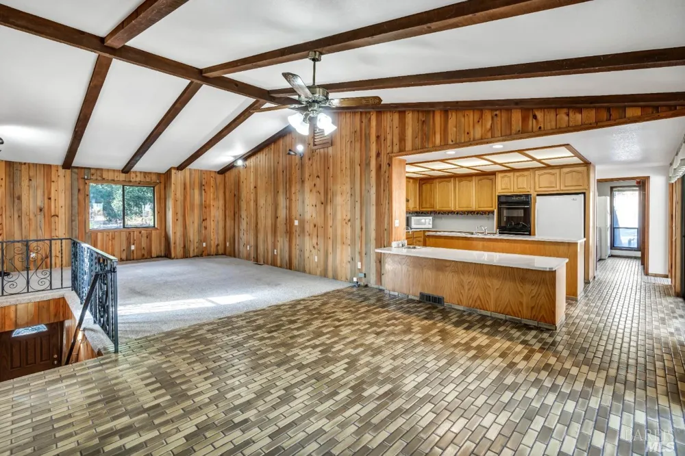840 Horn Avenue Glen Ellen, CA 95442