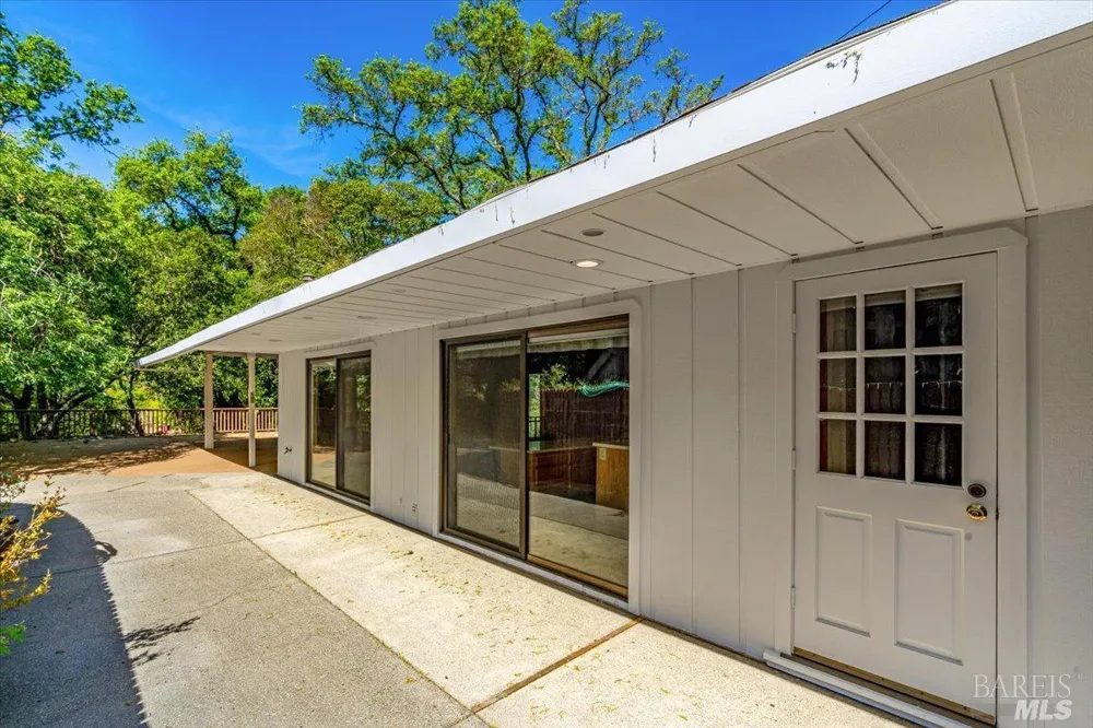 840 Horn Avenue Glen Ellen, CA 95442
