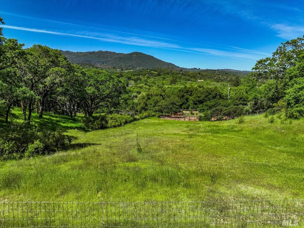 840 Horn Avenue Glen Ellen, CA 95442