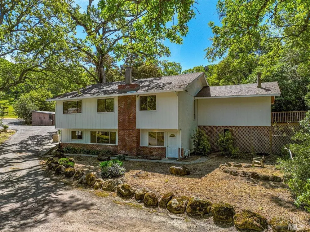 840 Horn Avenue Glen Ellen, CA 95442