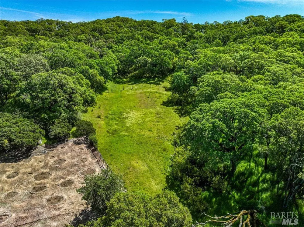 840 Horn Avenue Glen Ellen, CA 95442