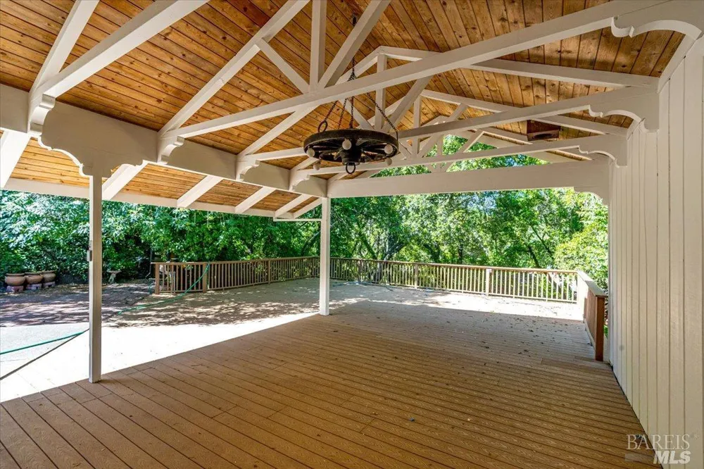 840 Horn Avenue Glen Ellen, CA 95442