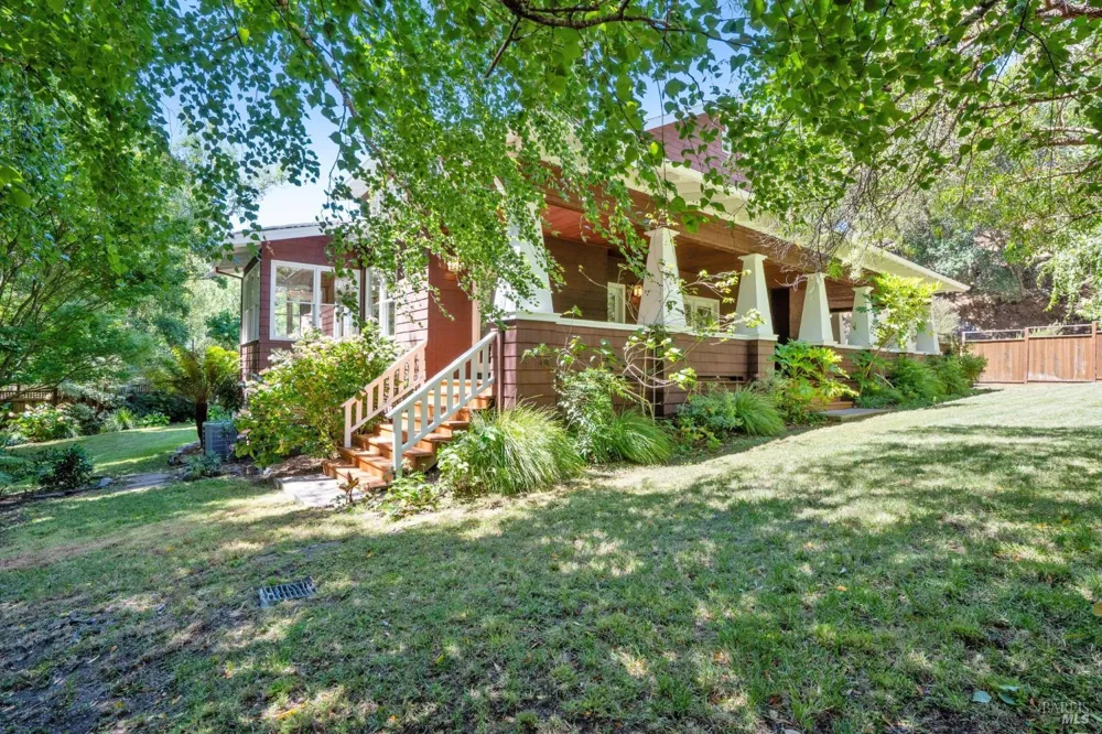 6 Hunter Creek Fairfax, CA 94930