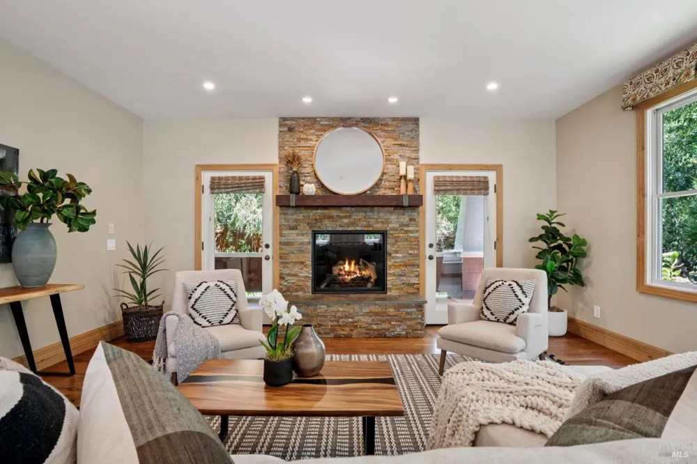 6 Hunter Creek Fairfax, CA 94930