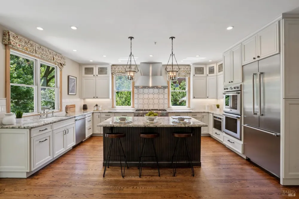 6 Hunter Creek Fairfax, CA 94930