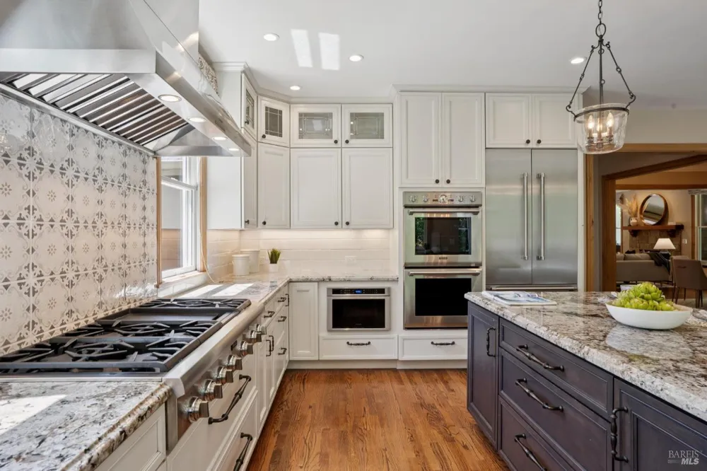 6 Hunter Creek Fairfax, CA 94930