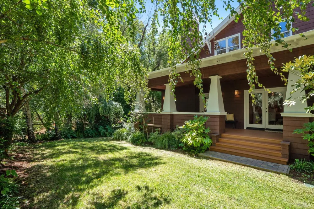 6 Hunter Creek Fairfax, CA 94930