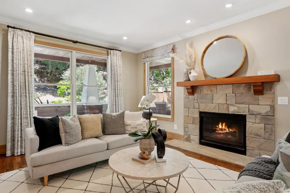 6 Hunter Creek Fairfax, CA 94930