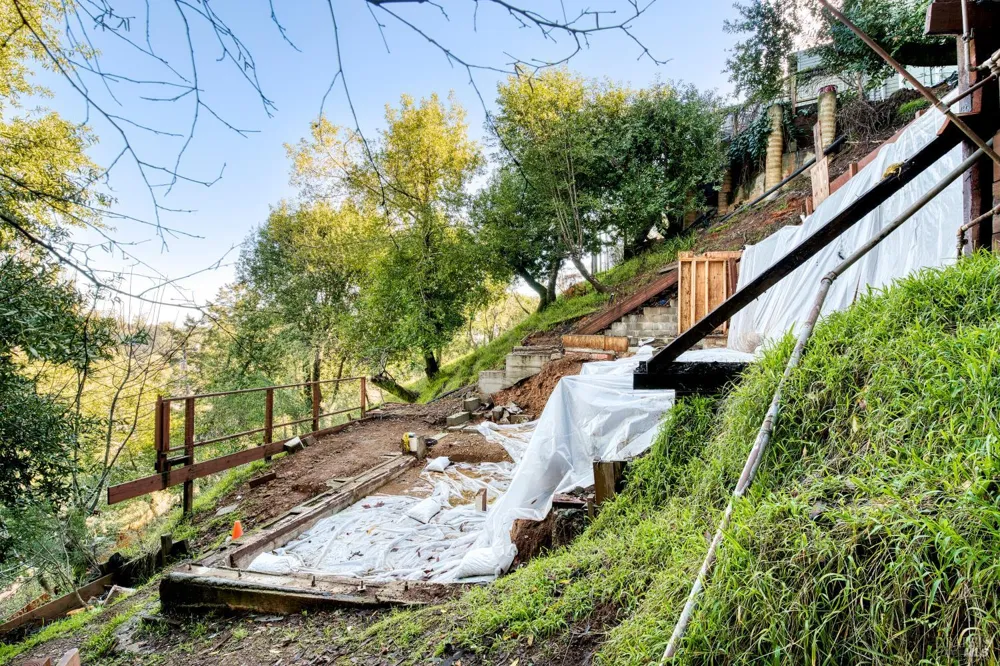 223 Tamalpais Road Fairfax, CA 94930