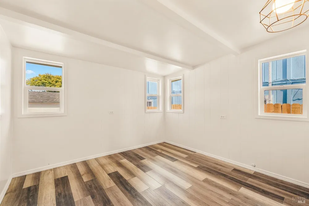 459 S Mcpherson Street Fort Bragg, CA 95437