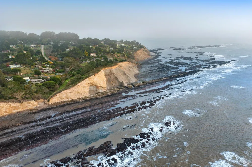 373 Ocean Parkway Bolinas, CA 94924