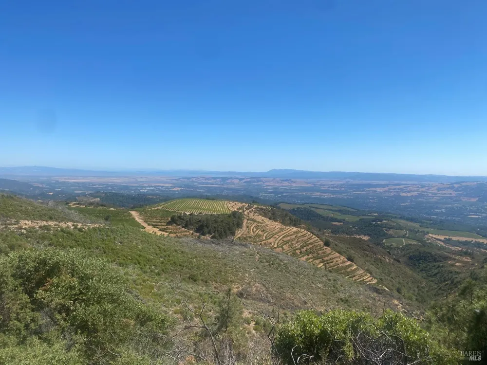 4420 Cavedale Road Glen Ellen, CA 95442