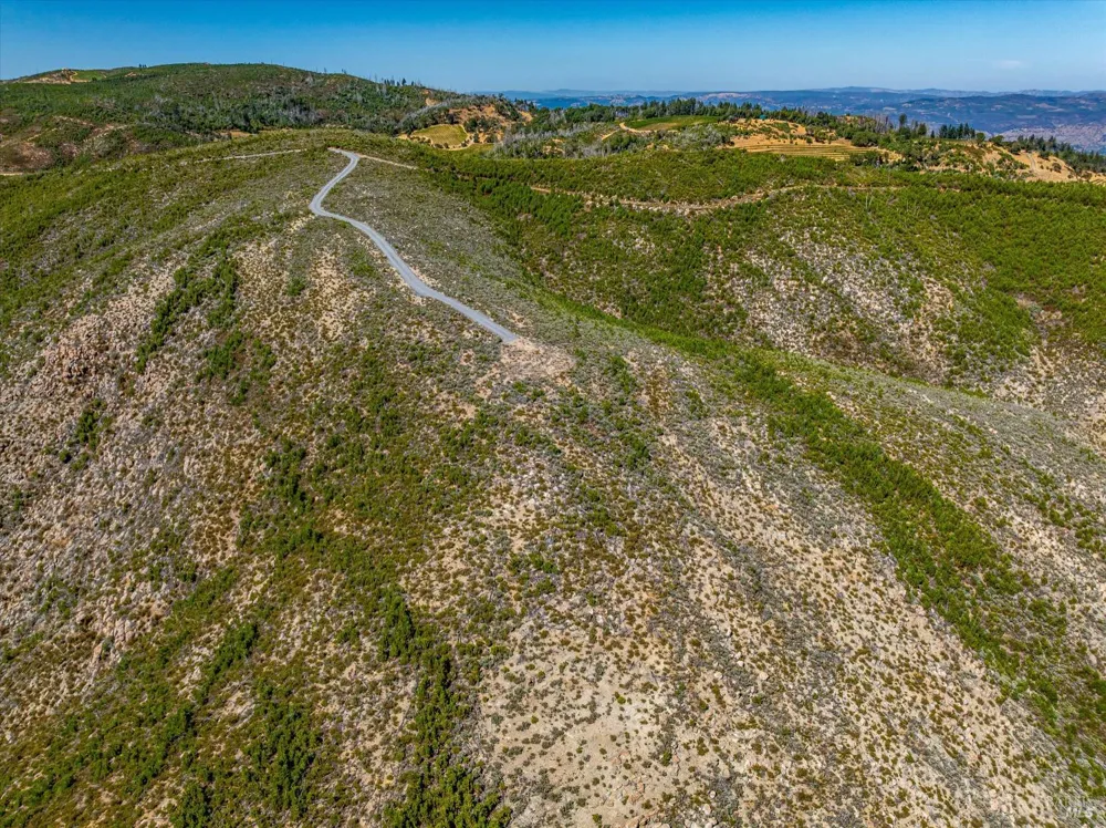 4420 Cavedale Road Glen Ellen, CA 95442