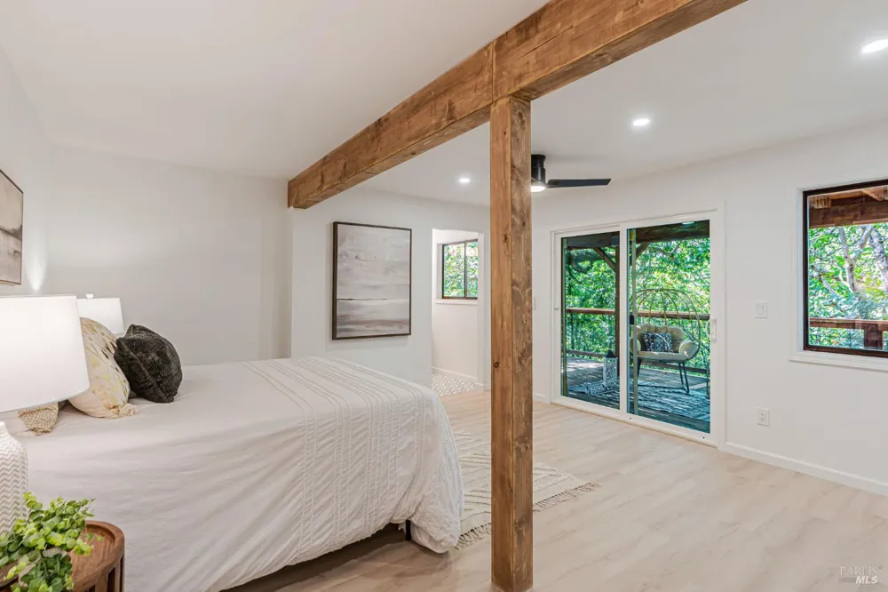 240 Vila Road Forestville, CA 95436
