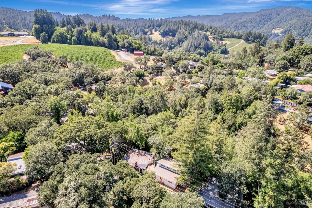 240 Vila Road Forestville, CA 95436